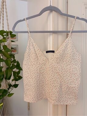 Brandy Melville Cream Floral V-Neck Cami